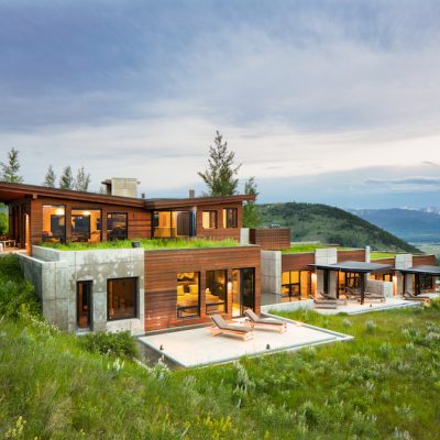 Grand Outlook
